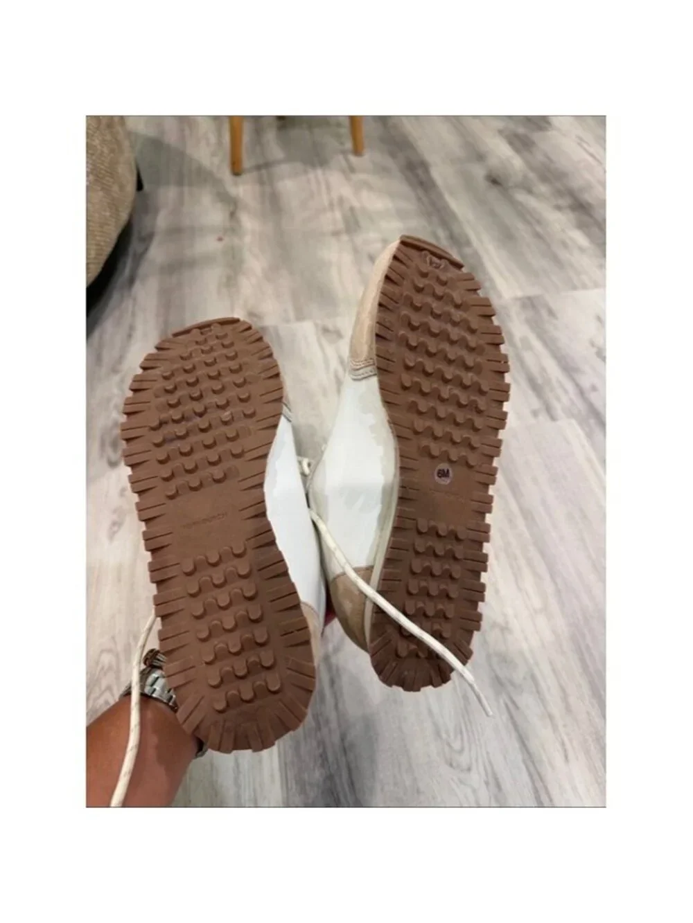 Tory Burch Destiny Trainer  Casual Suede-Trim Sneakers in Beige and White size 6